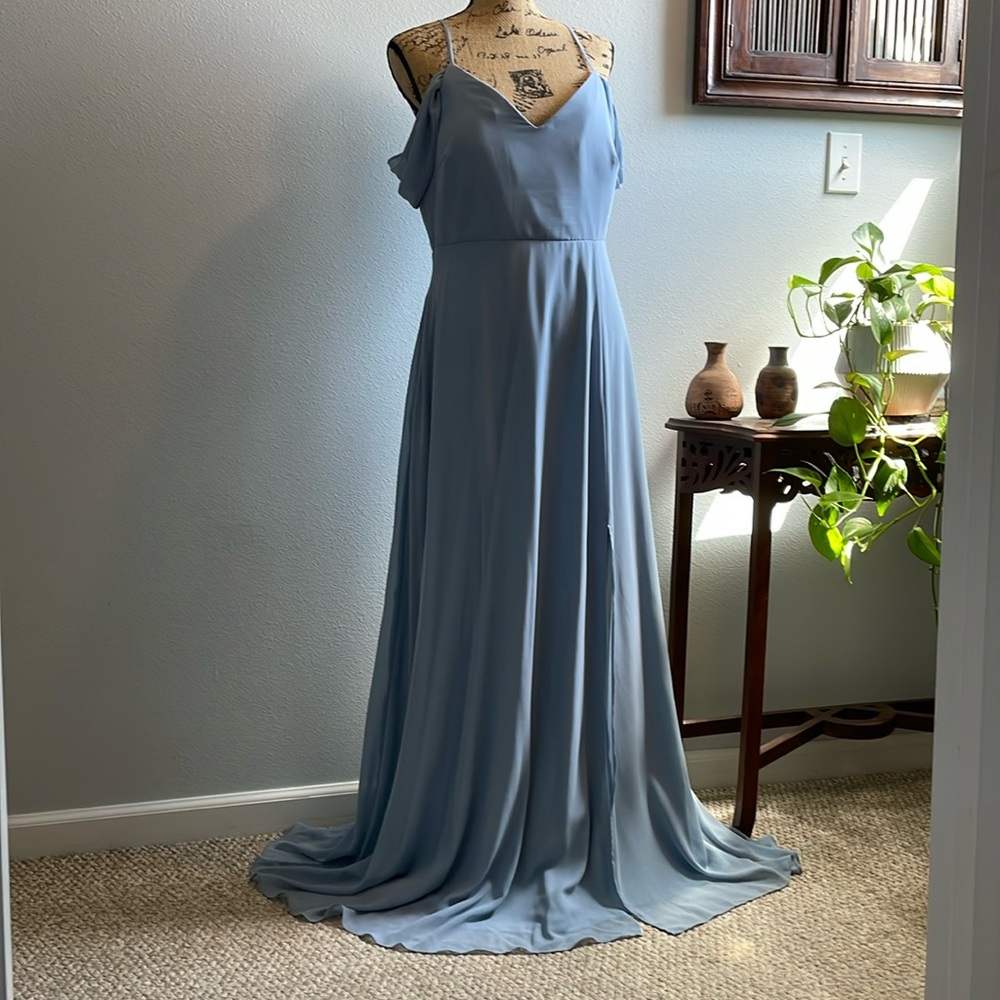 Birdy Grey Devin Convertible Dress
Chiffon Dusty Blue